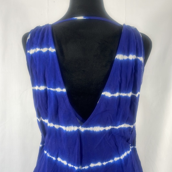 Blue, white Tie died jumper, shorts set onsie, Cover up, V neck,small - Picture 5 of 9